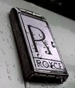 Логотип семьи Royce